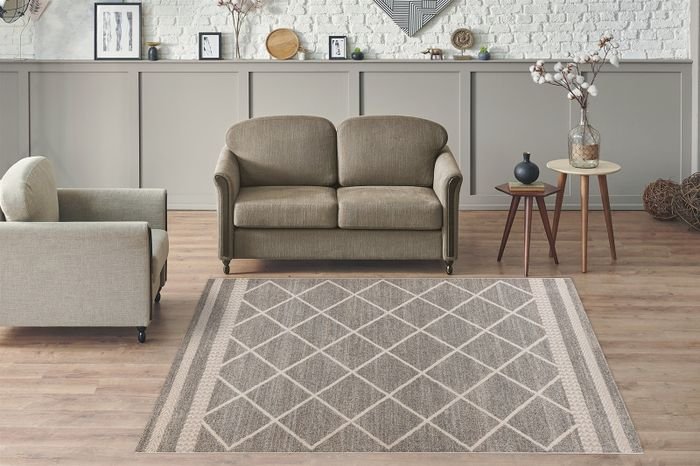 95OGX-160-230_Rhombus-200-Braun-Beige-160cm-x-230cm_Ambiente201-1.jpg