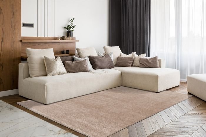 PAQRK-80-150-E_Nila-100-Taupe-80cm-x-150cm_Ambiente201.jpg