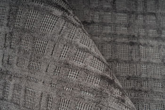 WCAYX-120-170_Karma-100-Anthrazit-120cm-x-170cm_Makro201.jpg
